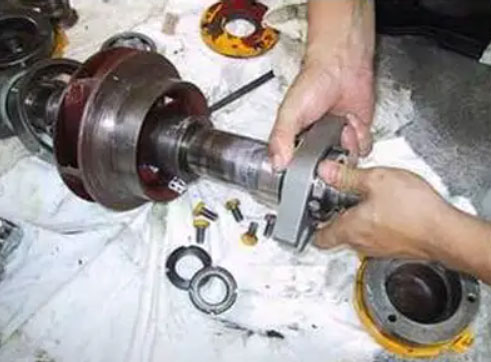 循環泵機封更換圖